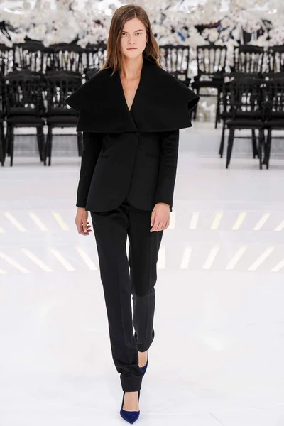 Look 56